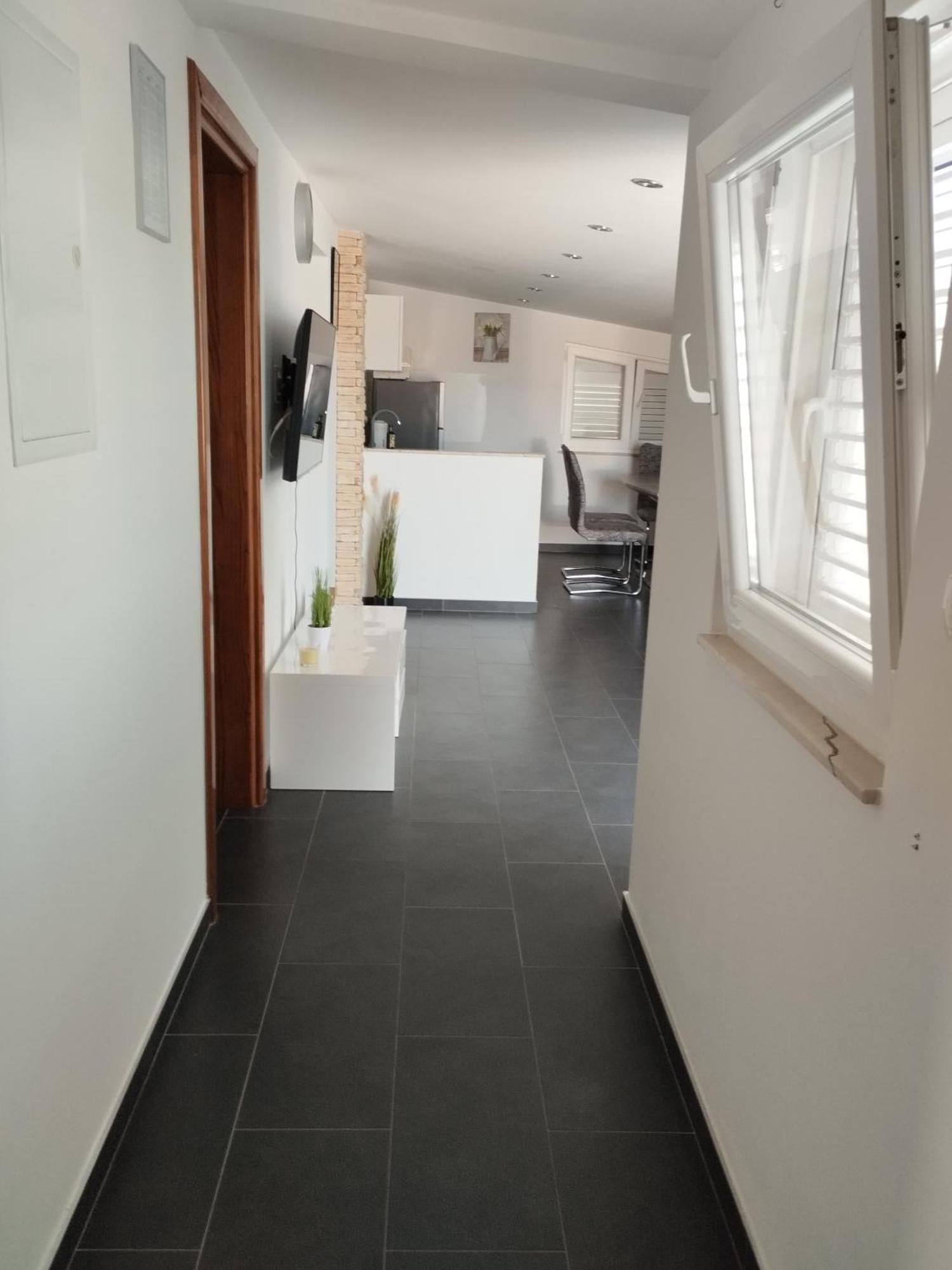 Apartman Nella บีโอกราดนาโมรู ภายนอก รูปภาพ